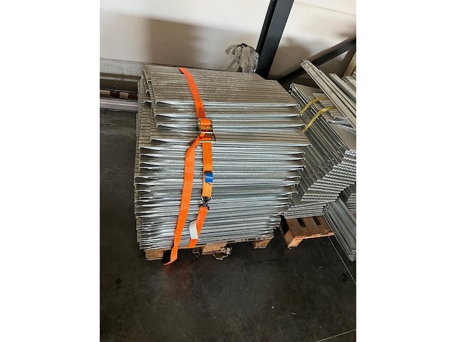 Lot gevalganiseerde bouwhekkens - afbeelding 2 van  6