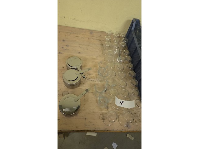 Lot glaasjes - afbeelding 1 van  1