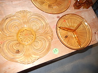 Lot glaswerk (geel) - afbeelding 1 van  4