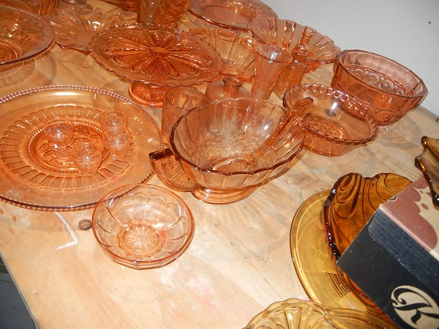 Lot glaswerk (roze) - afbeelding 3 van  4