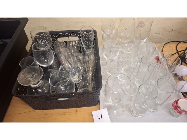 Lot glazen - afbeelding 1 van  1