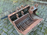 Lot graafbakken - afbeelding 9 van  10