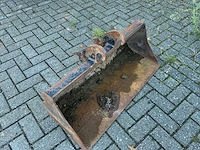 Lot graafbakken - afbeelding 3 van  10