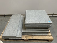 Lot graniet tegels - traptrede - zwembadboord - afbeelding 4 van  6
