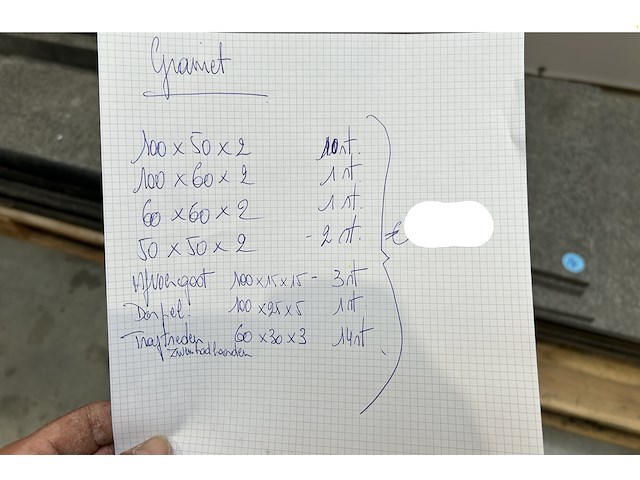 Lot graniet tegels - traptredes/zwembadboord - afvoergoten - dorpels - afbeelding 8 van  8