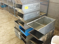 Lot grote metalen stapelbakken ( 16 stuks) - afbeelding 3 van  4