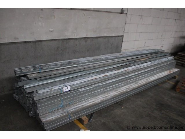 Lot gyproc profielen - afbeelding 1 van  2