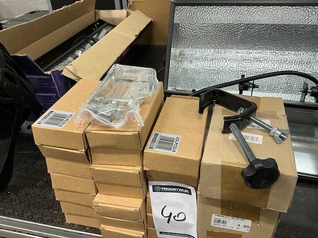 Lot haken - afbeelding 3 van  3