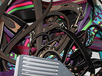 Lot hals- en leibandjes + eet/drinkbakken hond - afbeelding 3 van  4