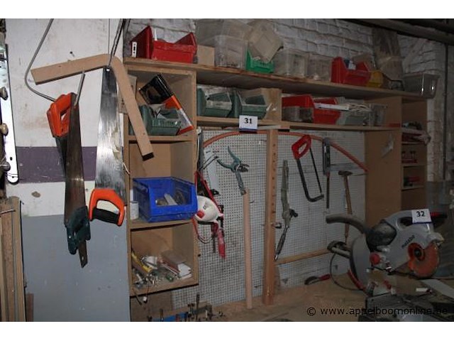 Lot handgereedschappen wo. zagen - afbeelding 1 van  1