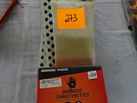 Lot handwarmers en kniebanden(s) - afbeelding 1 van  3