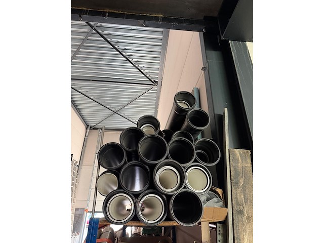 Lot hdpe afvoerleidingen - afbeelding 1 van  3