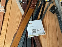 Lot hondenhalsbanden middelgrote hond (±12x) - afbeelding 1 van  1