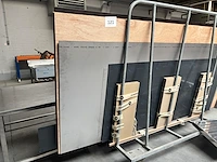 Lot hout incl kar
