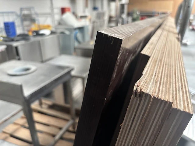 Lot hout incl kar - afbeelding 3 van  4