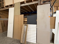 Lot hout - afbeelding 1 van  7