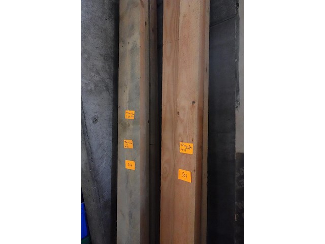 Lot hout - afbeelding 2 van  5