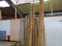 Lot hout - afbeelding 1 van  2