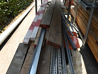Lot houten balken - afbeelding 4 van  4