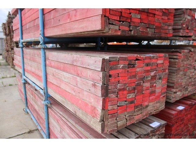 Lot houten planken lengte 400cm - afbeelding 1 van  1