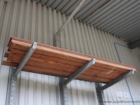 Lot houten planken - afbeelding 1 van  1