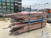 Lot houten planken