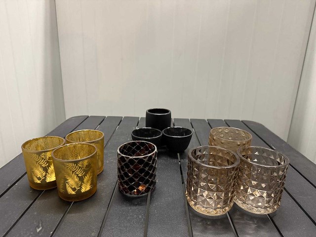 Lot huis decoratie - varia - afbeelding 1 van  6