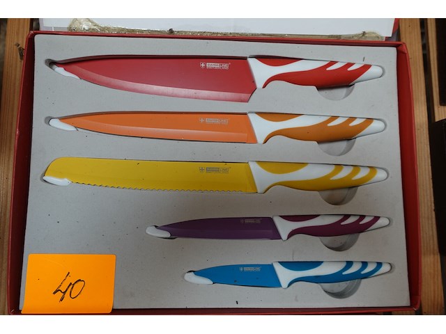 Lot huishoudgerief - afbeelding 2 van  5