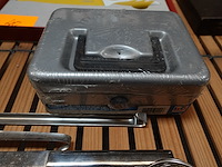 Lot huishoudgerief - afbeelding 5 van  5