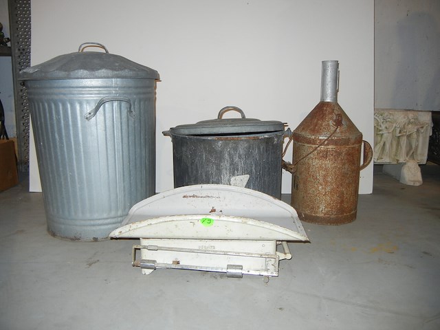 Lot ijzer varia - afbeelding 2 van  2