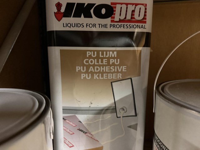 Lot iko pro pu-lijm / leienverf / daklijm - afbeelding 3 van  5