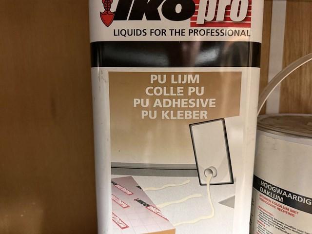 Lot iko pro pu-lijm / leienverf / daklijm - afbeelding 2 van  5