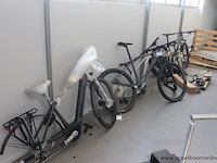 Lot incomplete fietsen voor onderdelen - afbeelding 1 van  5