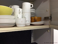 Lot inhoud keuken volgens foto's - afbeelding 3 van  8