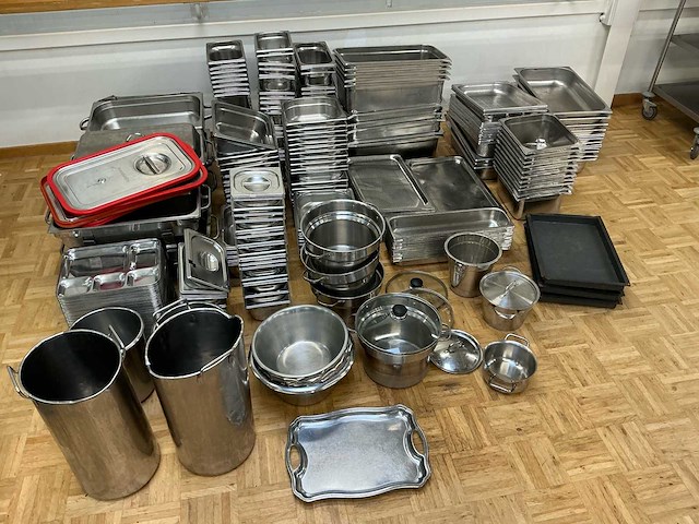 Lot inox bakken verschillende maten, bain marie’s, overige keukenbenodigdheden - afbeelding 4 van  6