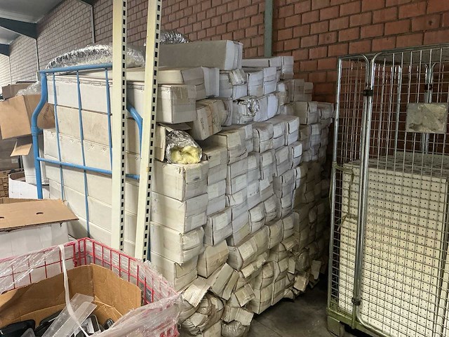 Lot isolatie buizen 9 palletten - afbeelding 17 van  18