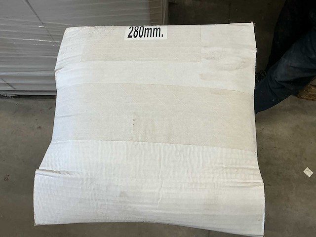 Lot isolatie buizen 9 palletten - afbeelding 11 van  18