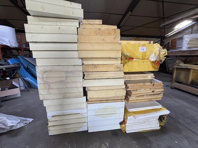 Lot isolatie - afbeelding 1 van  2