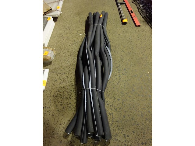 Lot isolatiebuizen - afbeelding 1 van  1