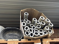 Lot isolatiemateriaal - afbeelding 1 van  5
