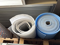 Lot isolatiemateriaal - afbeelding 3 van  5