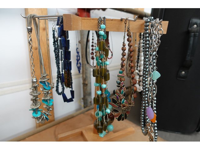 Lot juwelen - afbeelding 2 van  6