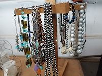 Lot juwelen - afbeelding 3 van  6