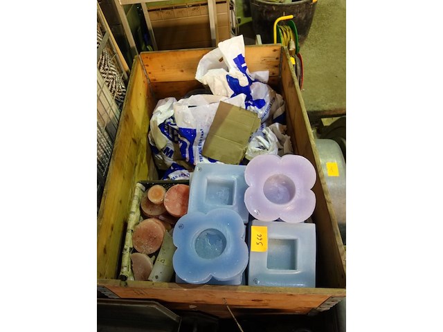 Lot kaarsen - afbeelding 1 van  1