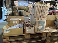 Lot kaartjes, inpakpapier, zakken - afbeelding 9 van  12
