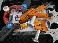 Lot kabelstrip- en krimpgereedschap in koffer - afbeelding 9 van  12