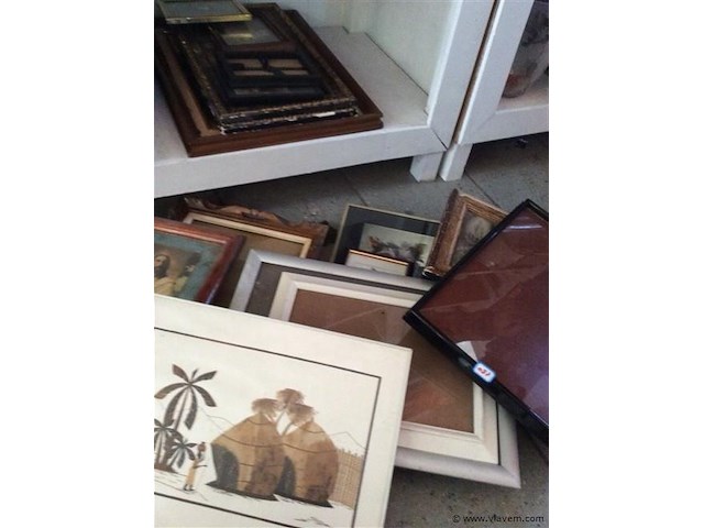 Lot kaders - afbeelding 1 van  3