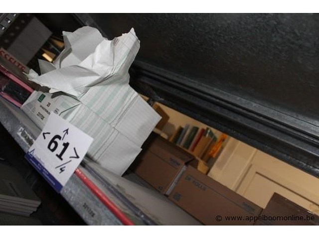 Lot kantoorartikelen wo ontvangstbewijzen - afbeelding 1 van  1