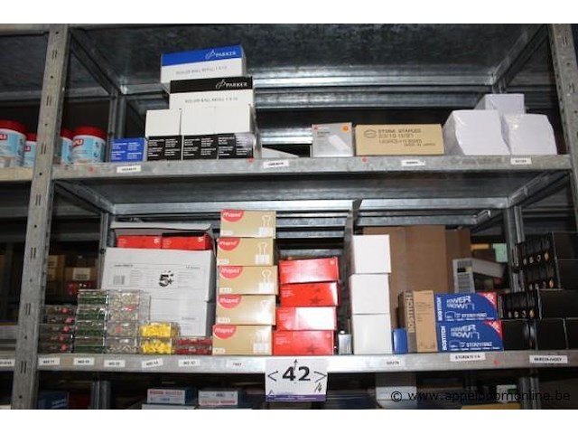 Lot kantoorartikelen - afbeelding 1 van  2