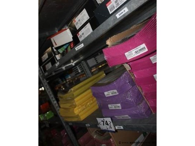 Lot kantoorartikelen - afbeelding 1 van  1